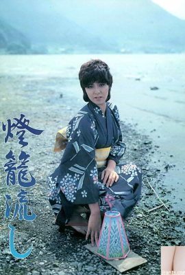 盂蘭盆会のAV女優・本燈流し(57P)