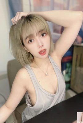 「アン・バオア」の美しい胸はしっかりと豊満で、悪の視点からでも十分に見ることができます（10P）
