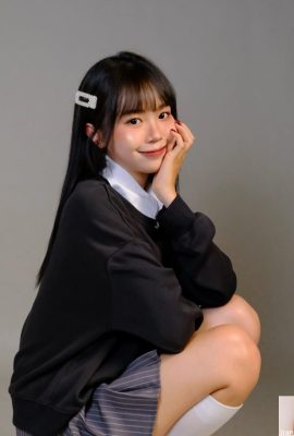 「Winnie Zhizhi」は甘い笑顔と魅力的な電気の目を持っており、止められません（10P）