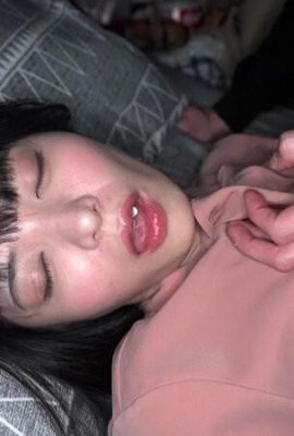 虹村ゆみ：徴T惑癀攻隄nけ ナンパ斷る生意気なJDを拉致！ビンタ首絞めえづき汁逆流イ… (20P)