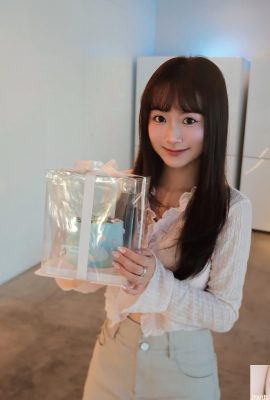 まるで天使が舞い降りたような精緻で美しい「ピニュ」(10P)