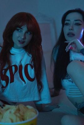 (Suicide Girls) 2025 年 7 月 28 日 – マイム + シェイムレス – 映画ではありません (56P)