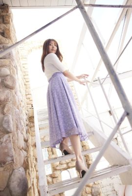 (山岸楓花) 熱い写真をシェアすると赤面して胸が高鳴る (19P)