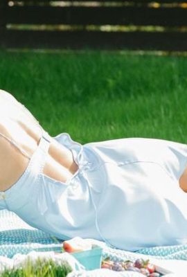 (Playboy Plus) 2025 年 8 月 3 日プレリリース – Veiled In The Green (32P)