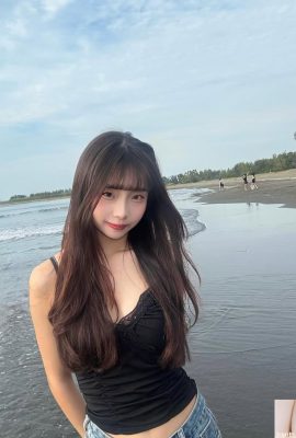 大きな目の甘い女の子「Xu Ci」が良い姿を見せてあなたを誘惑します（10P）