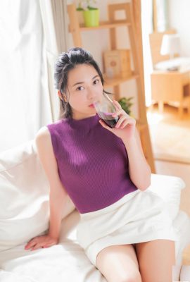 【山中知恵】白くて柔らかな美乳が魅力的…ひと目でわかるセクシーな曲線(20P)