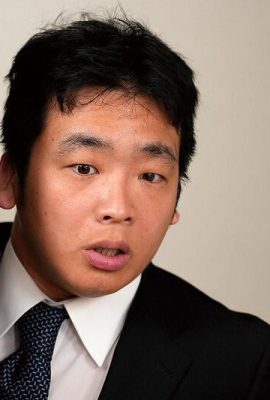 百合良：僕の妻は隣人のセフレ 百合良 (21P)