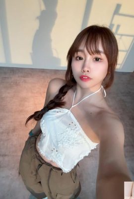 「IreneHuang」は甘い外見だが熱い曲線を持っている(10P)