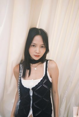 「リン・シュアン」の絶妙な顔立ち、甘くて官能的な目は1秒で心と魂を誘惑します（10P）