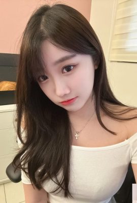 「Butterfly」は可憐な容姿の下に誘惑がいっぱい(10P)