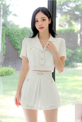 足の長いお姉さんのための美しいサマードレス