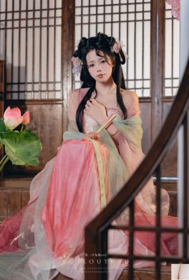 Coser@ もち団子ウサギ – 8月の「蓮の池で酔って」＆庭の夢を購読（48P）